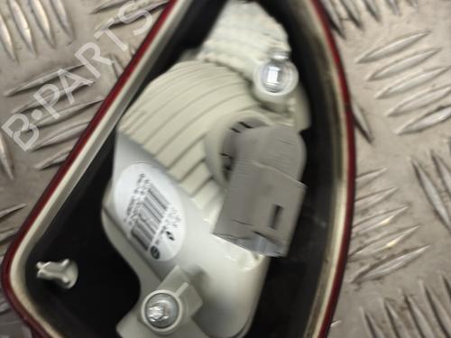 right-tailgate-light-renault-twingo-ii-cn0_-2007-30819208 main image