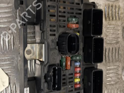 Used Fuse box CITROËN C4 Coupe (LA_) 1.6 HDi (109 hp) 30970257