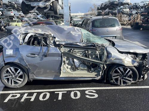 Brugte PEUGEOT 208 II (UB_, UP_, UW_, UJ_) 1.2 PureTech 100 4837573