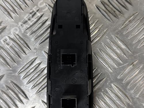 Used Left front window switch Left front window switch CITROËN C4 Grand Picasso I (UA_) 1.6 HDi 110 (112 hp) 28500212 28500212