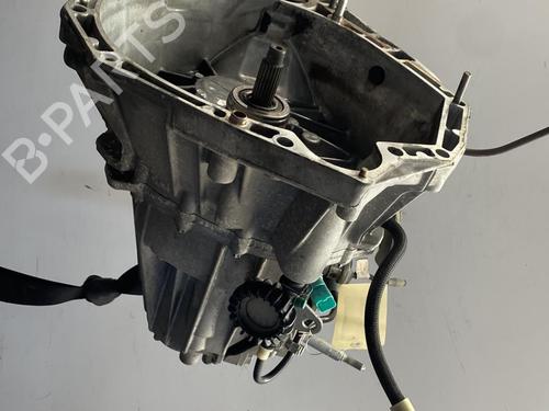 Gearbox DACIA DUSTER (HS_) 1.5 dCi | BP27483521M3