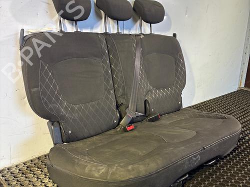 Used Rear seat Rear seat RENAULT CAPTUR I (J5_, H5_) 1.5 dCi 90 (J5N4, J5M5, J5MW, J5M6, J5AL, J5AJ) (90 hp) 34570317 34570317