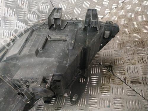 Used Right headlight Right headlight RENAULT SCÉNIC III (JZ0/1_) 1.5 dCi (110 hp) 31813684 31813684