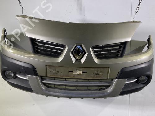 Used Front bumper RENAULT SCÉNIC II (JM0/1_) 1.9 dCi (JM14) (131 hp) 31094713