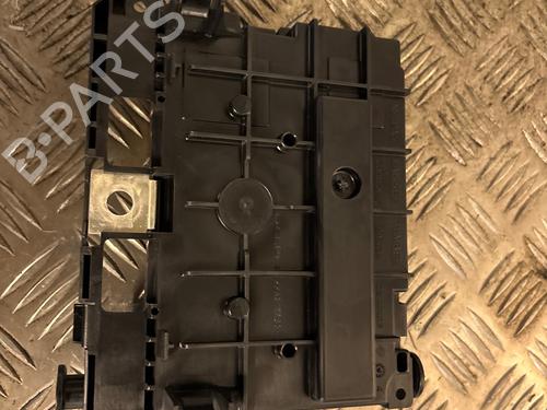 Used Fuse box Fuse box PEUGEOT 207 (WA_, WC_) 1.6 HDi (90 hp) 39018018 39018018
