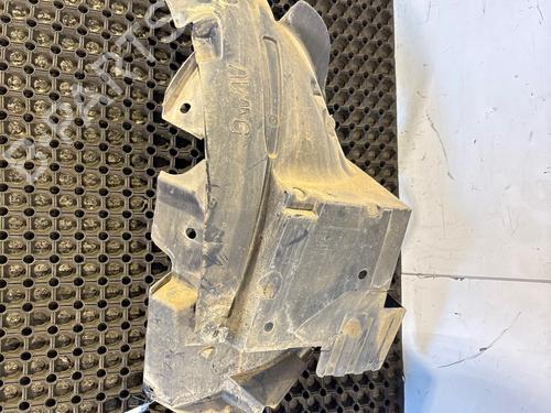 wheel-arch-renault-trafic-iii-van-fg_-2014-37473829 main image