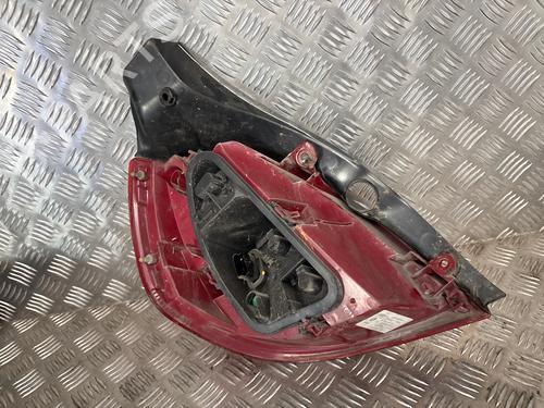 right-taillight-renault-clio-iii-br01-cr01-2005-2006-2007-2008-2009-2010-2011-2012-2013-2014-37240616 main image