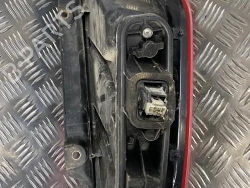 Used Right taillight FIAT GRANDE PUNTO (199_) 1.3 D Multijet (199.AXD11, 199.AXD1A, 199.AXD1B,... (90 hp) 21167646