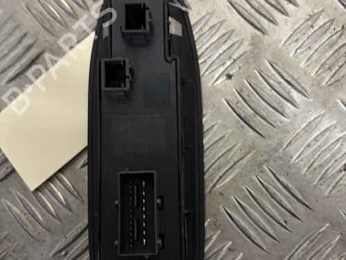 Left front window switch PEUGEOT 208 I (CA_, CC_) 1.6 HDi | BP28964171I27