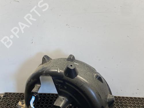 Used Wheel arch RENAULT CAPTUR II (HF_) TCe 160 (HFN1) (158 hp) 27658141