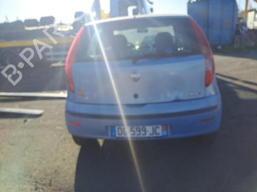 Left headlight FIAT PUNTO (188_) 1.3 JTD 16V | BP22096426C28 