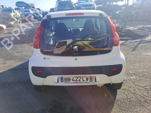 Left taillight PEUGEOT 107 (PM_, PN_) 1.0 | BP20344909C34 