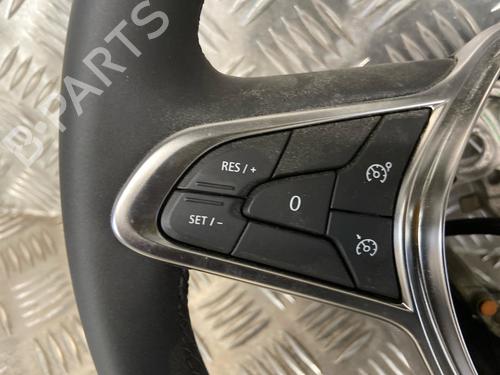 steering-wheel-renault-clio-v-b7_-2019-37735176 main image
