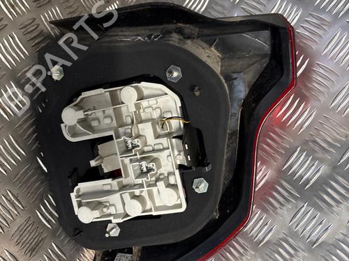 left-taillight-volvo-s40-ii-544-2003-2004-2005-2006-2007-2008-2009-2010-2011-2012-37865918 main image