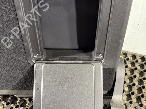 Seats set MASERATI LEVANTE SUV (M161) 3.0 D Q4 | BP33729210C78 - Image 63