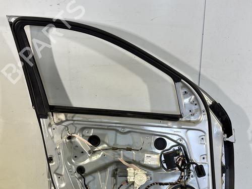 left-front-door-mercedes-benz-m-class-w164-2005-2006-2007-2008-2009-2010-2011-2012-25732239 main image