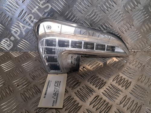 Used Right daytime light RENAULT MEGANE III Grandtour (KZ0/1) 1.5 dCi (KZ09, KZ0D, KZ1G, KZ29, KZ14, KZ1W, KZ10, KZ1F,... (110 hp) 28540637