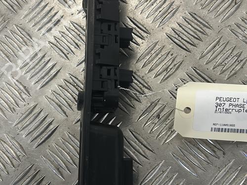 Left front window switch PEUGEOT 307 CC (3B) 2.0 HDi 135 | BP27734008I27 