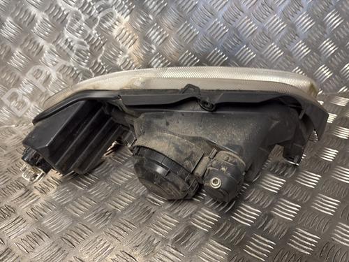 Used Left headlight Left headlight PEUGEOT 106 II (1A_, 1C_) 1.1 i (60 hp) 31052065 31052065
