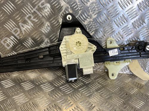 Used Front left window mechanism Front left window mechanism RENAULT CLIO V (B7_) 1.5 Blue dCi 100 (B7AD) (101 hp) 24208797 24208797