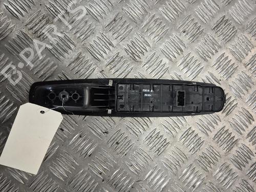 Used Left front window switch Left front window switch 36876760 36876760