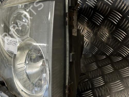 Right headlight LAND ROVER RANGE ROVER III (L322) 3.0 D 4x4 | BP20347652C29 