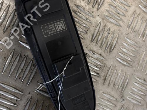 Used Left front window switch Left front window switch RENAULT AUSTRAL E-TECH 200 Hybrid (HGM2) (199 hp) 32852124 32852124