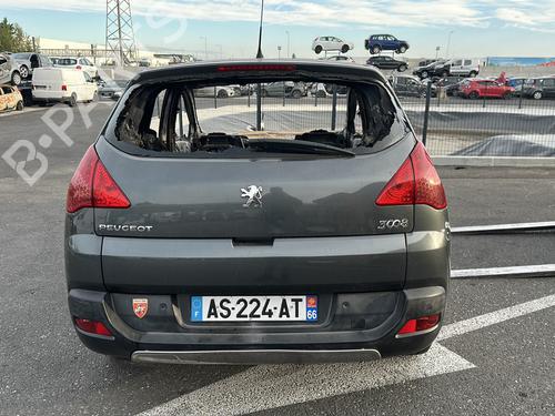 Lampa tylna klapy bagażnika prawa PEUGEOT 3008 I MPV (0U_) 1.6 HDi | BP30730771C80