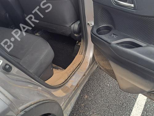 Left headlight TOYOTA C-HR (_X1_) 1.8 Hybrid (ZYX10_, ZYX11_, ZYX10R, ZYX11R) | BP33046851C28 - Image 9