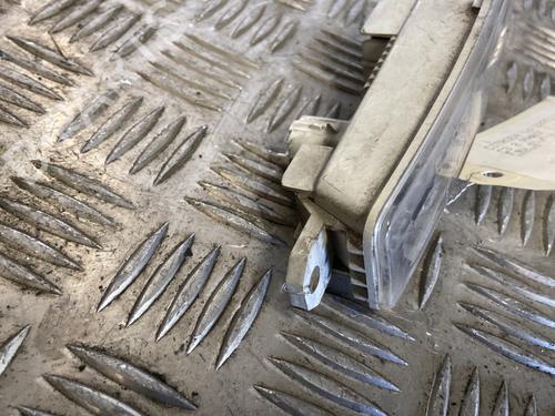 left-daytime-light-citroen-c3-ii-sc_-2009-33171445 main image