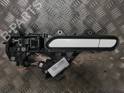 BP30058902C128 main image