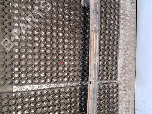 Used Rear bumper reinforcement CITROËN C3 Picasso (SH_) 1.6 HDi (90 hp) 25602483