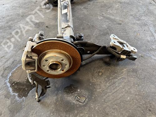 Used Rear axle Rear axle OPEL CORSA F (P2JO) CORSA-e (68) (136 hp) 27626385 27626385