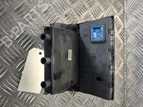 Used Climate control Climate control 34228178 34228178
