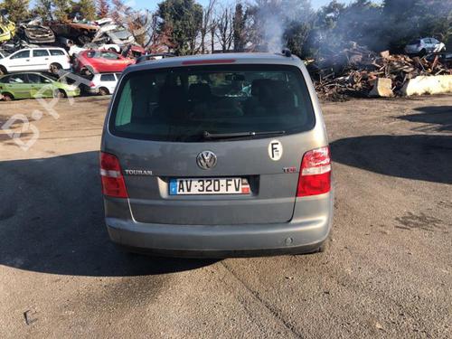 Grille VW TOURAN (1T1, 1T2) 2.0 TDI | BP22093857C40 