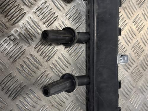 Used Ignition coil PEUGEOT 106 II (1A_, 1C_) 1.1 i (60 hp) 31052068