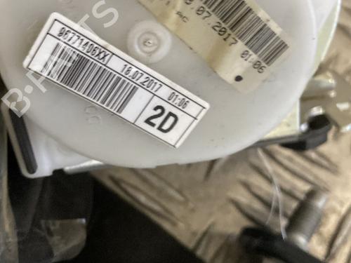 rear-right-seatbelt-citroen-c4-picasso-ii-2013-30634415 main image