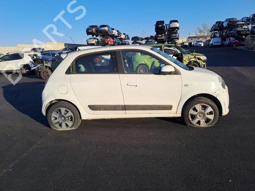 Right taillight RENAULT TWINGO III (BCM_, BCA_) 1.0 SCe 70 | BP23789981C35  - Image 7