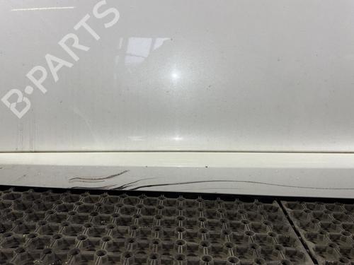 left-front-door-renault-megane-iii-hatchback-bz01_-b3_-2008-31927287 main image