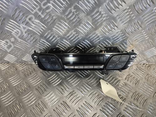 climate-control-toyota-c-hr-_x1_-2016-31582626 main image
