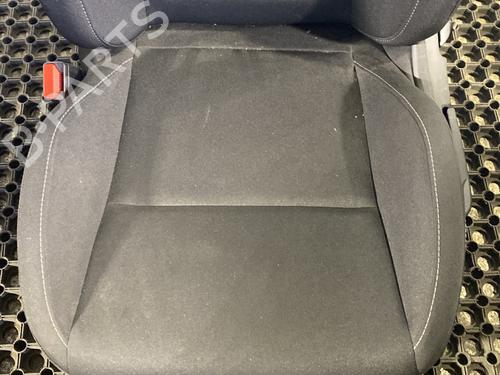 Left front seat RENAULT CLIO V (B7_) 1.0 TCe 90 (B7MT) | BP30745377C15 - Image 3