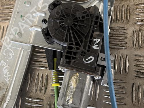 front-right-window-mechanism-citroen-c3-picasso-sh_-2008-31296550 main image