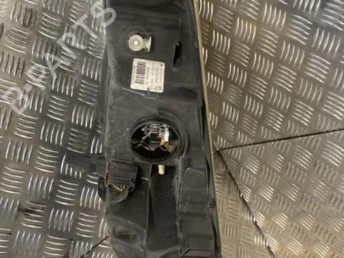 Right headlight PEUGEOT 407 (6D_) 2.0 HDi (6DRHHA) | BP20347810C29 