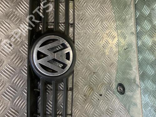 Used Grille Grille VW POLO IV (9N_, 9A_) 1.4 TDI (80 hp) 22095642 22095642