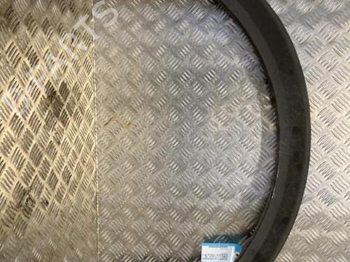 Used Rear left wheel arch trim PEUGEOT 2008 II (UD_, US_, UY_, UJ_, UR_, UC_) 1.5 BlueHDI 130 (131 hp) 22096469