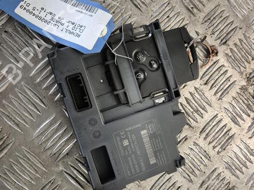 card-reader-renault-clio-iv-bh_-2012-2013-2014-2015-2016-2017-2018-2019-2020-2021-39607903 main image