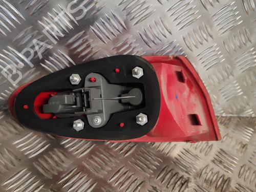 Used Right taillight Right taillight ALFA ROMEO 147 (937_) 1.6 16V T.SPARK (937.AXA1A, 937.AXB1A, 937.BXB1A) (120 hp) 27491162 27491162