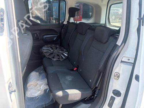 Plafonier PEUGEOT RIFTER 1.2 PureTech 110 | BP37187778I8 - Image 9
