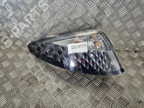 left-taillight-renault-fluence-l3_-2010-39487631 main image