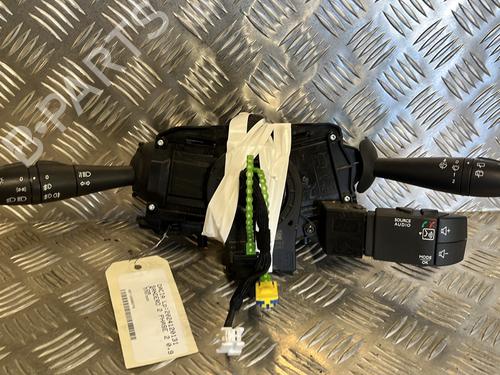 Used Steering column stalk DACIA SANDERO II TCe 90 (B8M1, B8MA, B8AC) (90 hp) 24661871